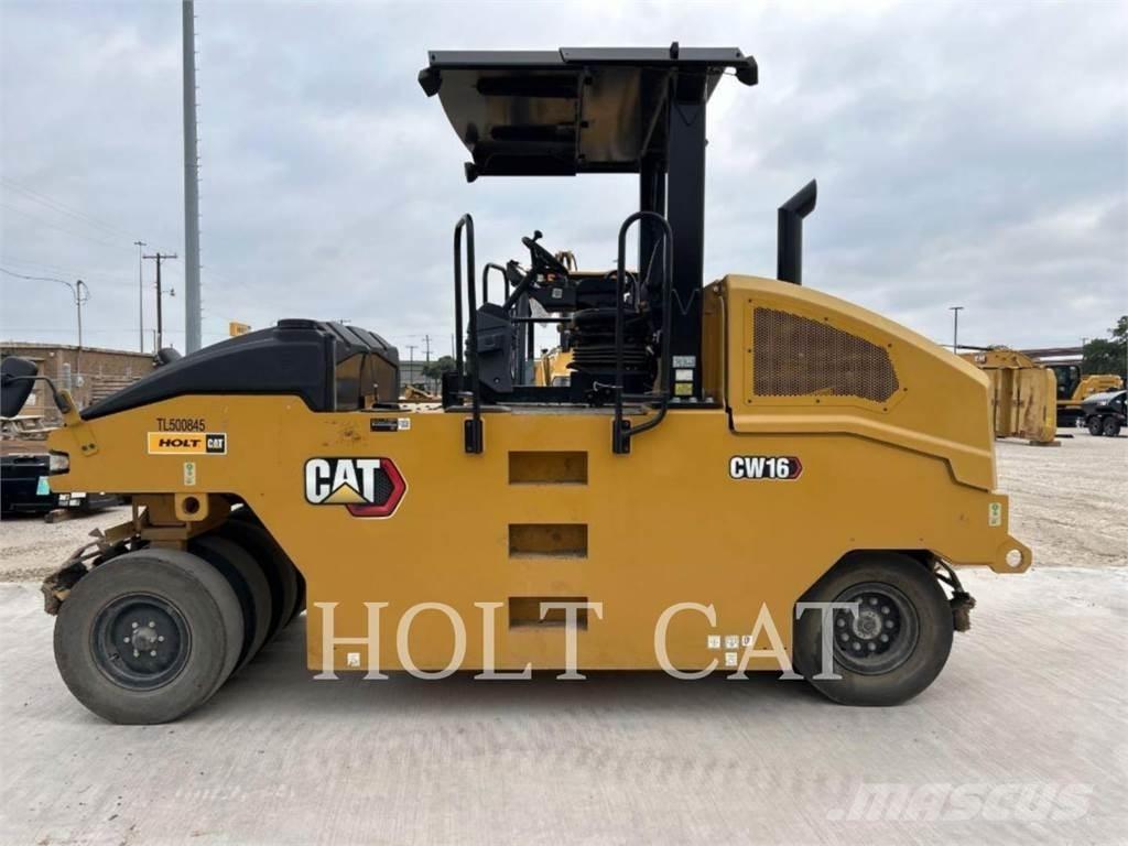 CAT CW16 Грунтові котки
