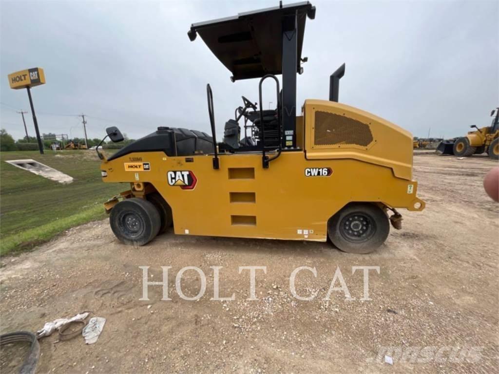 CAT CW16 Грунтові котки