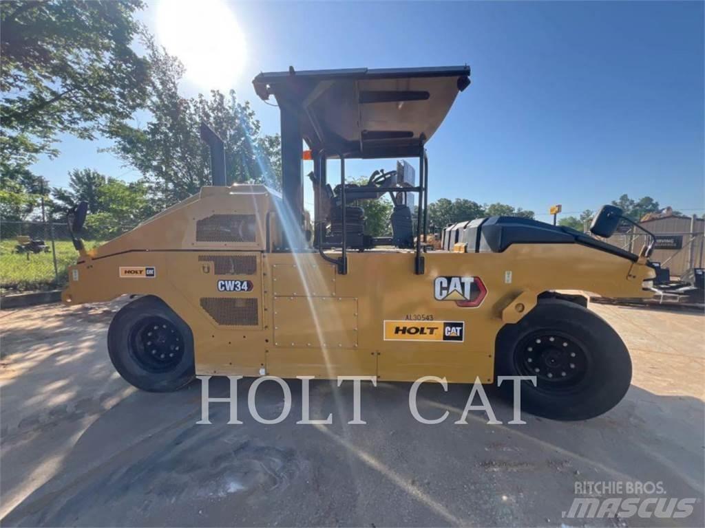 CAT CW34 Грунтові котки
