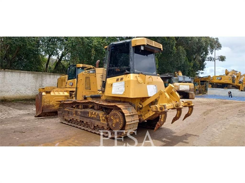 CAT D 6 K2 Гусеничні бульдозери