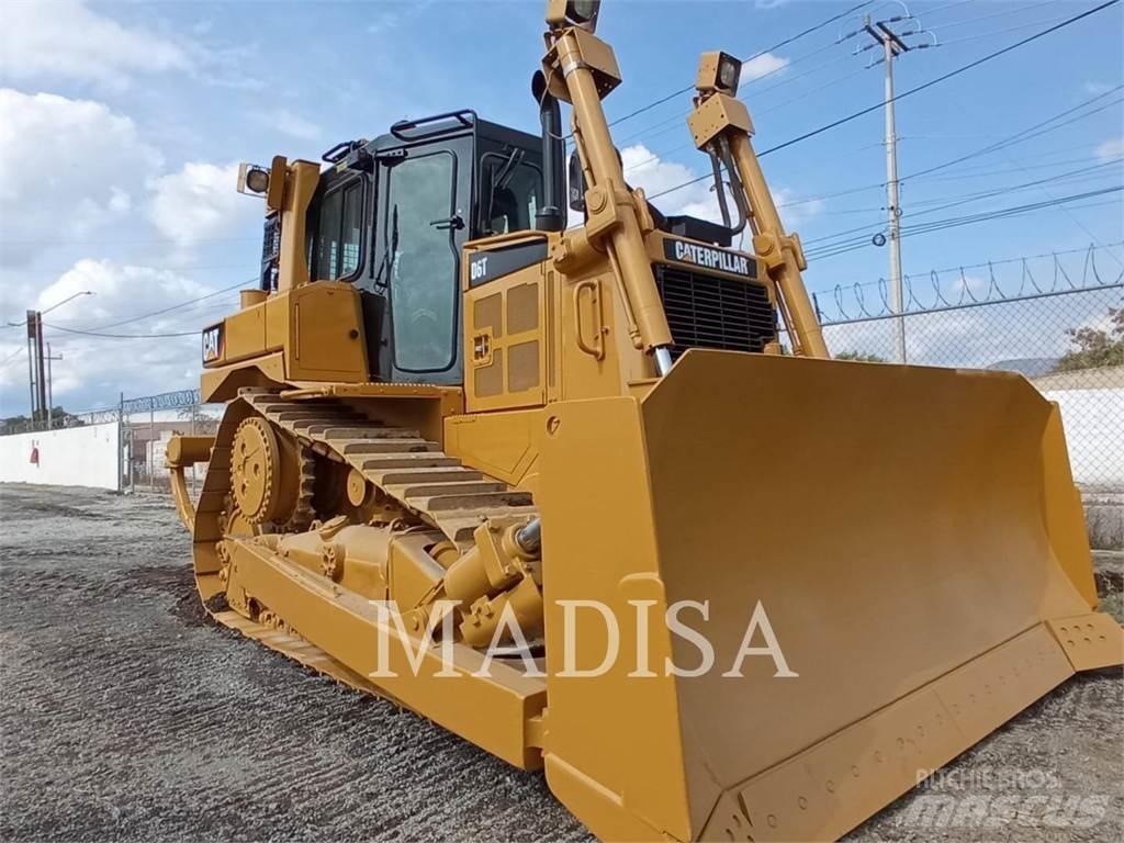 CAT D 6 T Гусеничні бульдозери