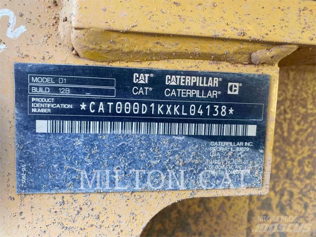 CAT D1 Гусеничні бульдозери