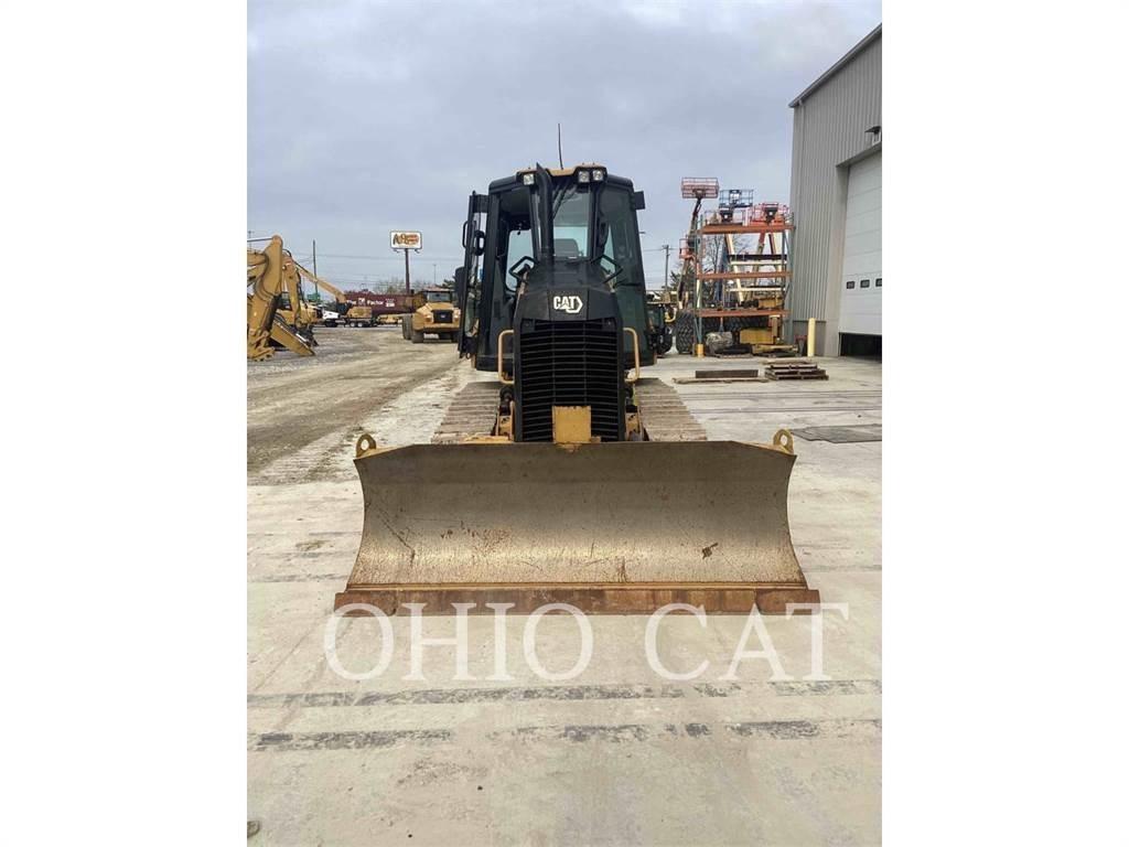 CAT D1 XL Гусеничні бульдозери