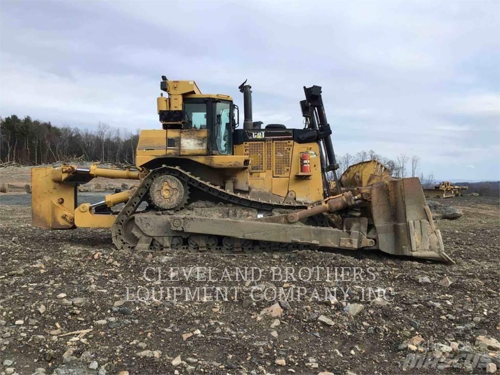 CAT D10T Гусеничні бульдозери