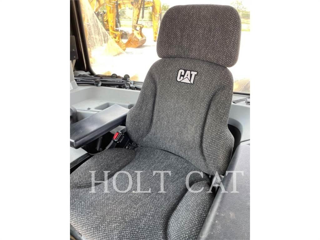 CAT D10T Гусеничні бульдозери