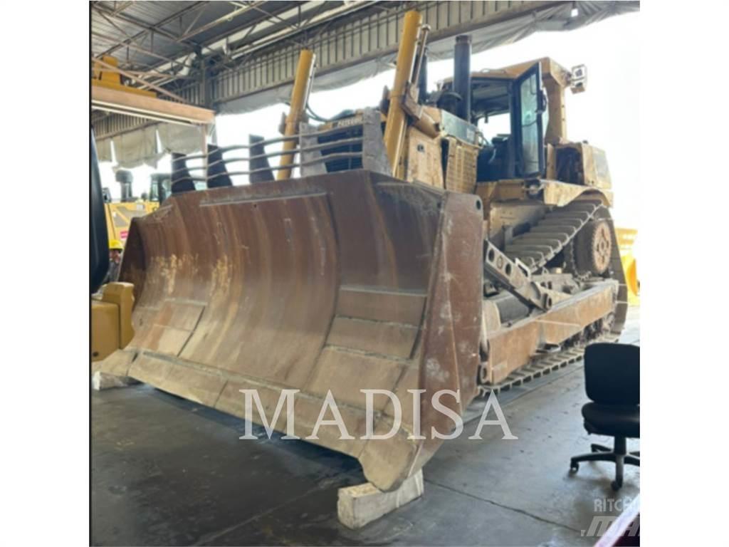 CAT D10T Гусеничні бульдозери