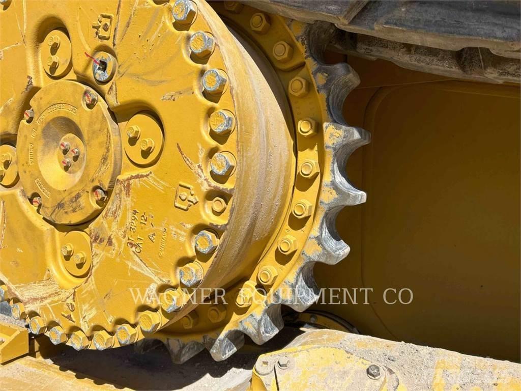 CAT D10T2 Гусеничні бульдозери