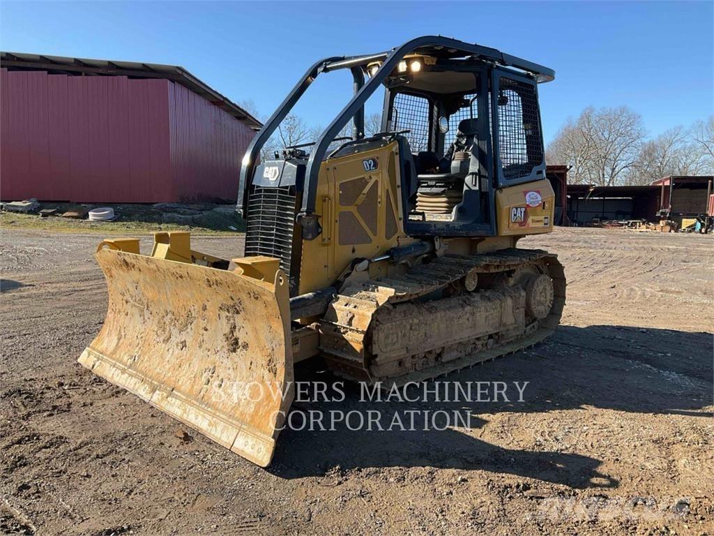 CAT D2 Гусеничні бульдозери