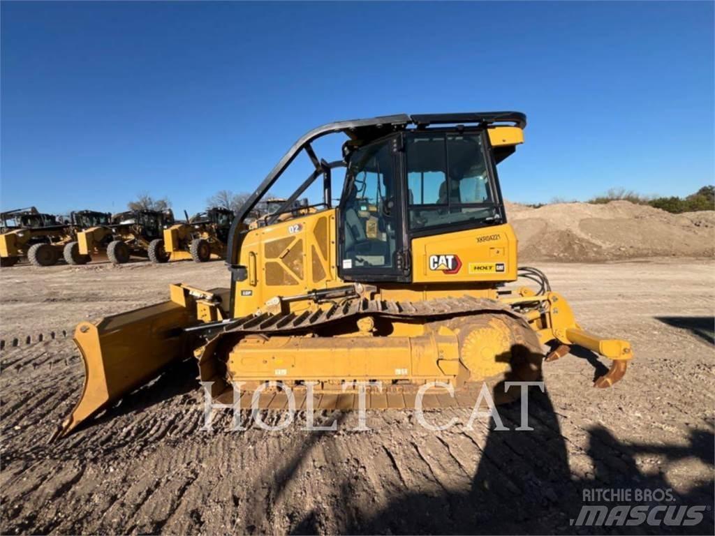 CAT D2 LGPCAB Гусеничні бульдозери