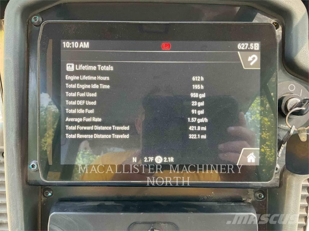 CAT D2 XL AZ2 Гусеничні бульдозери