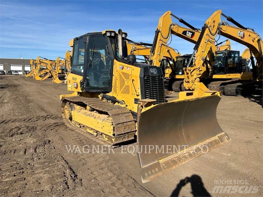 CAT D3 Гусеничні бульдозери