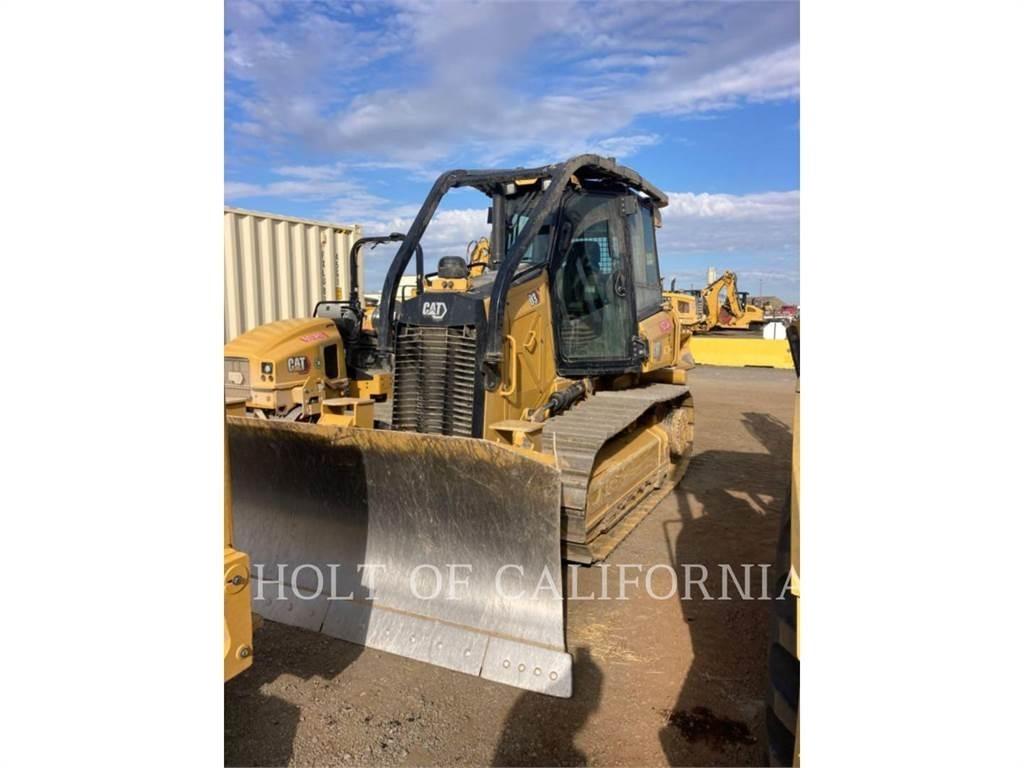 CAT D3 Гусеничні бульдозери