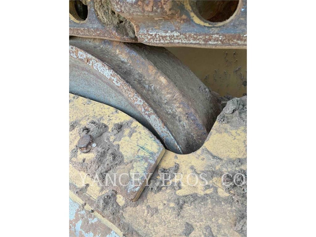 CAT D3 Гусеничні бульдозери