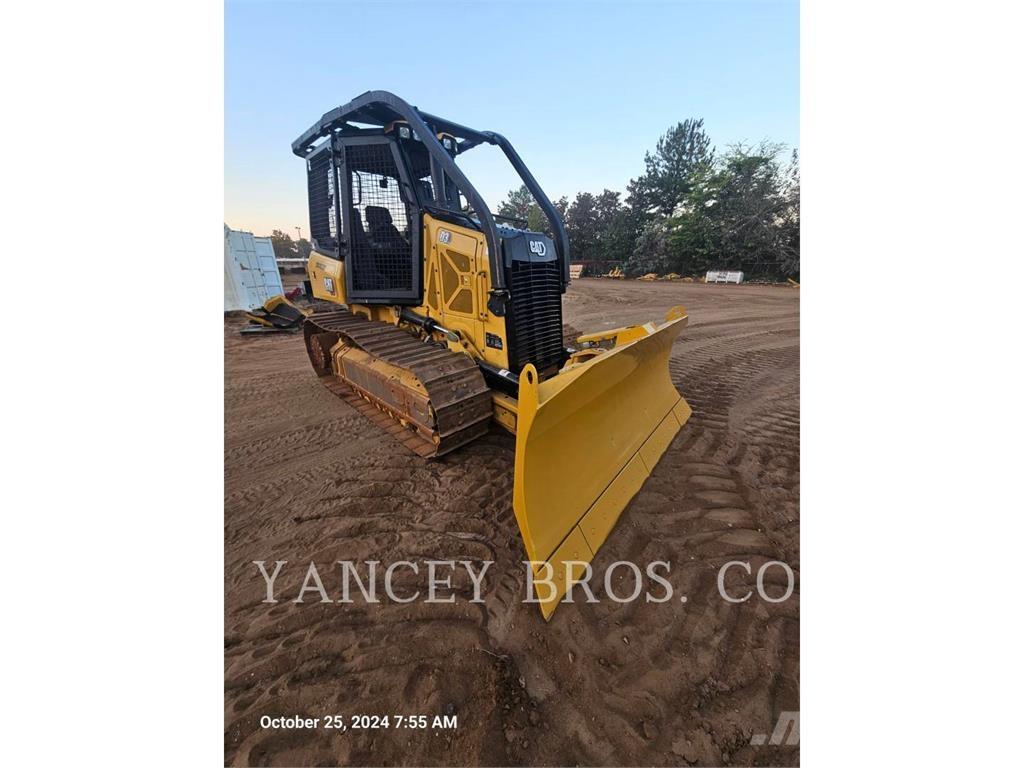 CAT D3 Гусеничні бульдозери