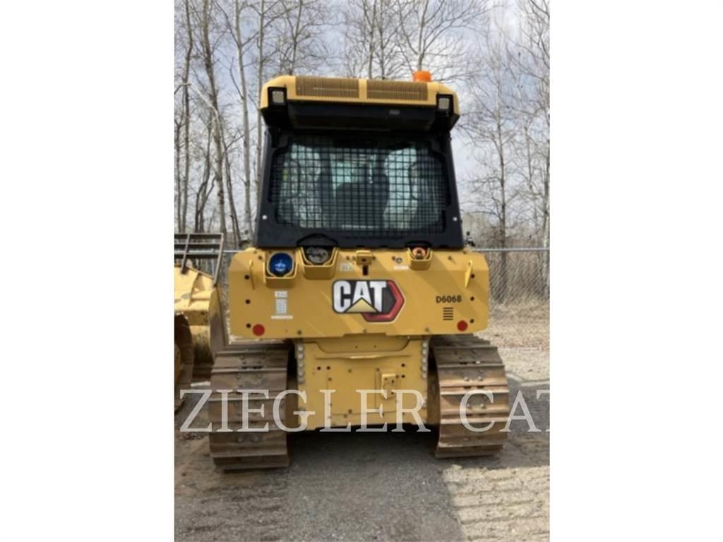 CAT D3 Гусеничні бульдозери