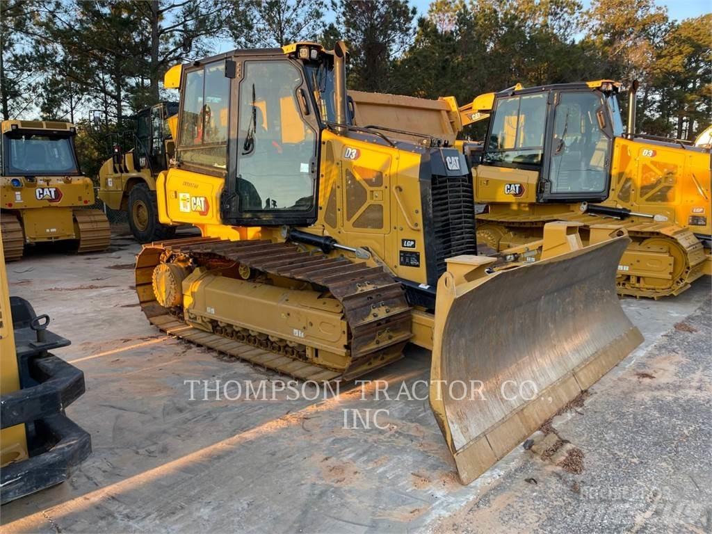 CAT D3 Гусеничні бульдозери