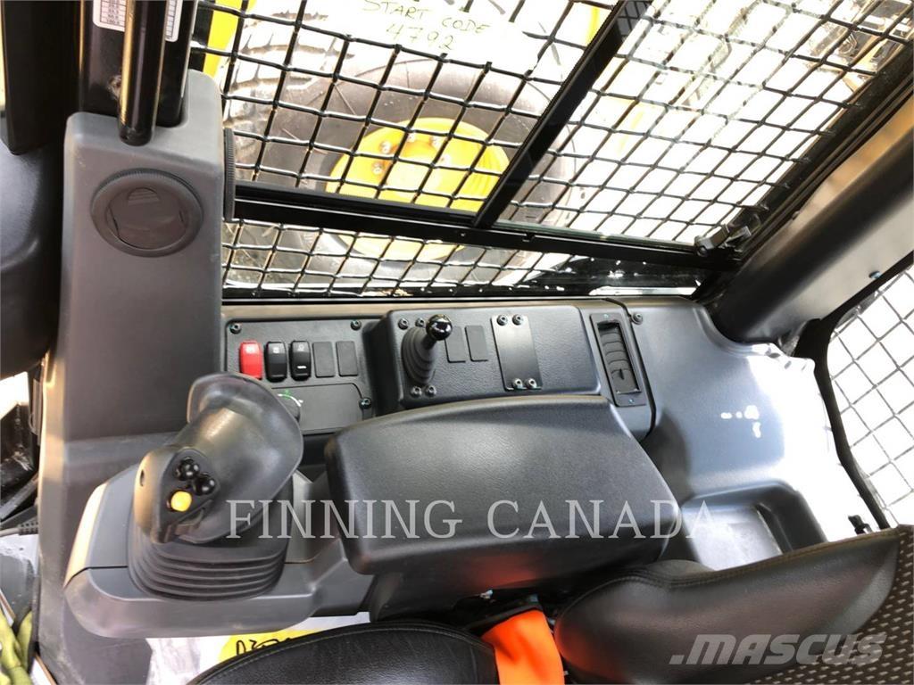 CAT D3-12 Гусеничні бульдозери