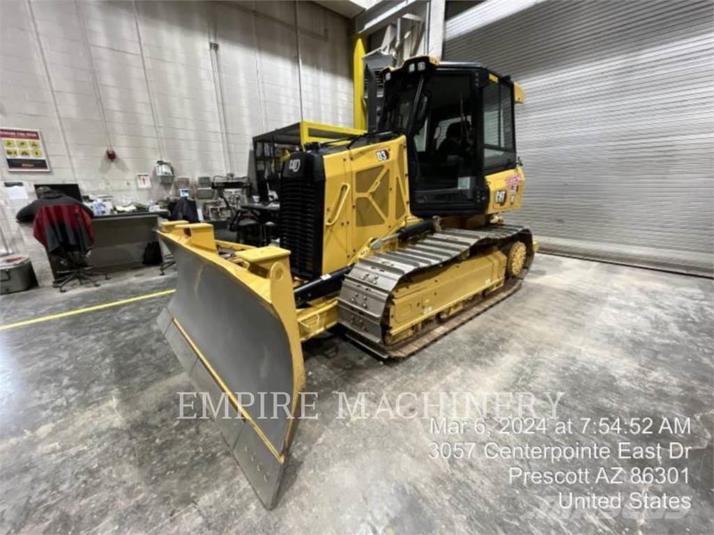 CAT D3-12 ARO Гусеничні бульдозери