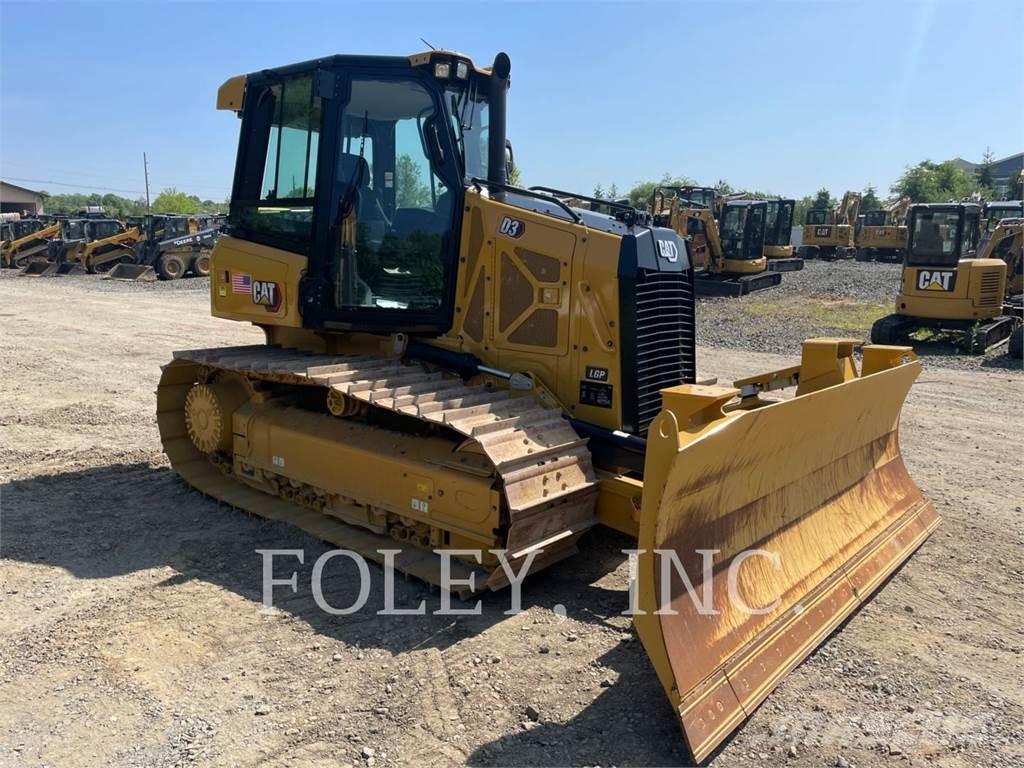 CAT D3-12LGP Гусеничні бульдозери