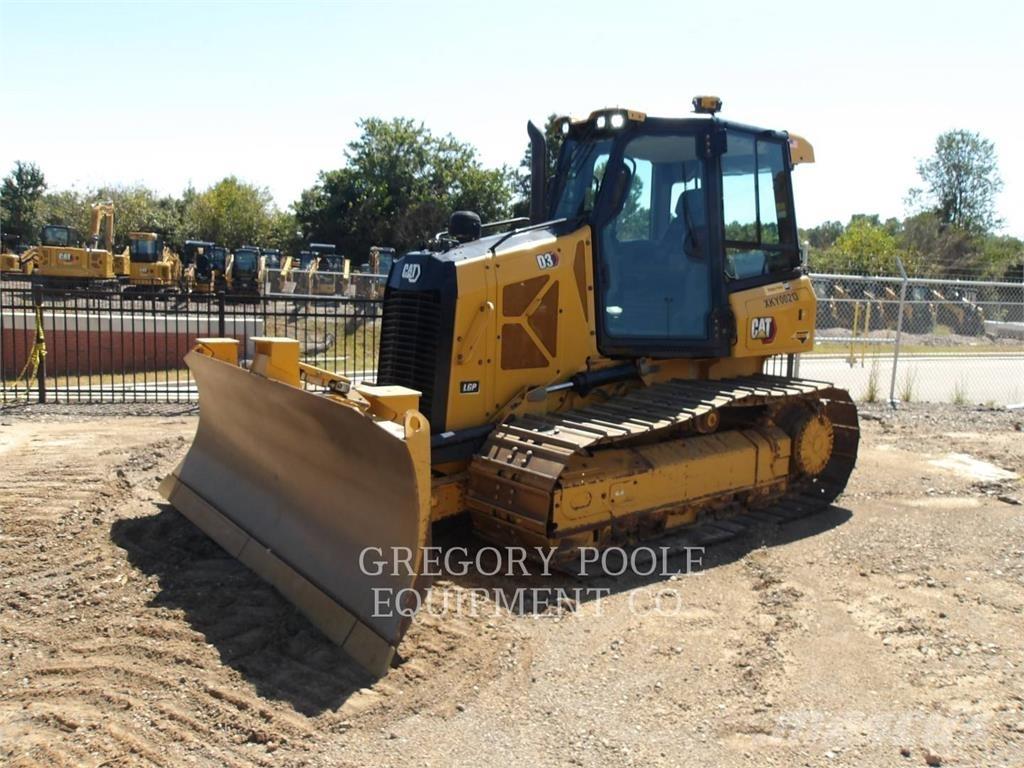 CAT D3-12LGP Гусеничні бульдозери