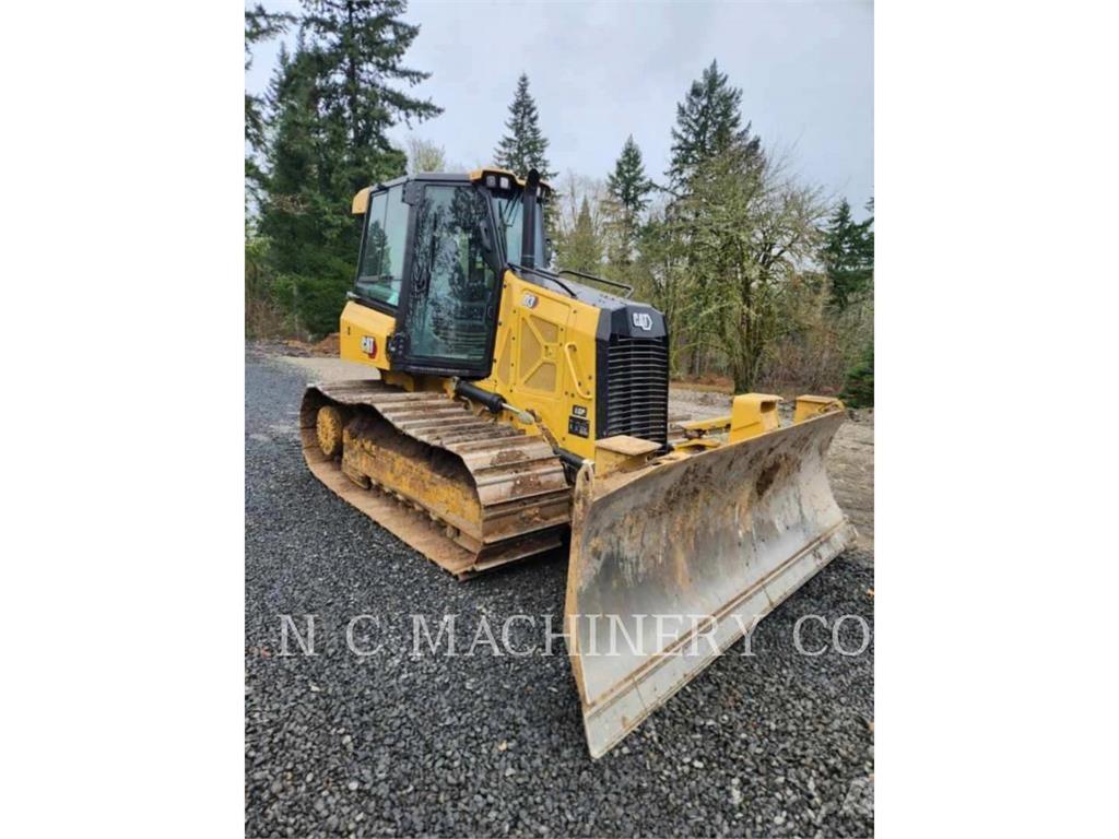 CAT D3 LGPCB Гусеничні бульдозери