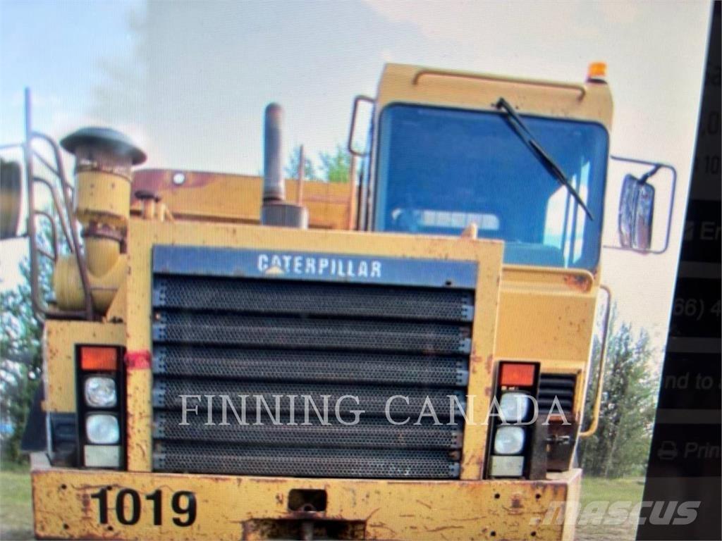 CAT D30D Скрепери