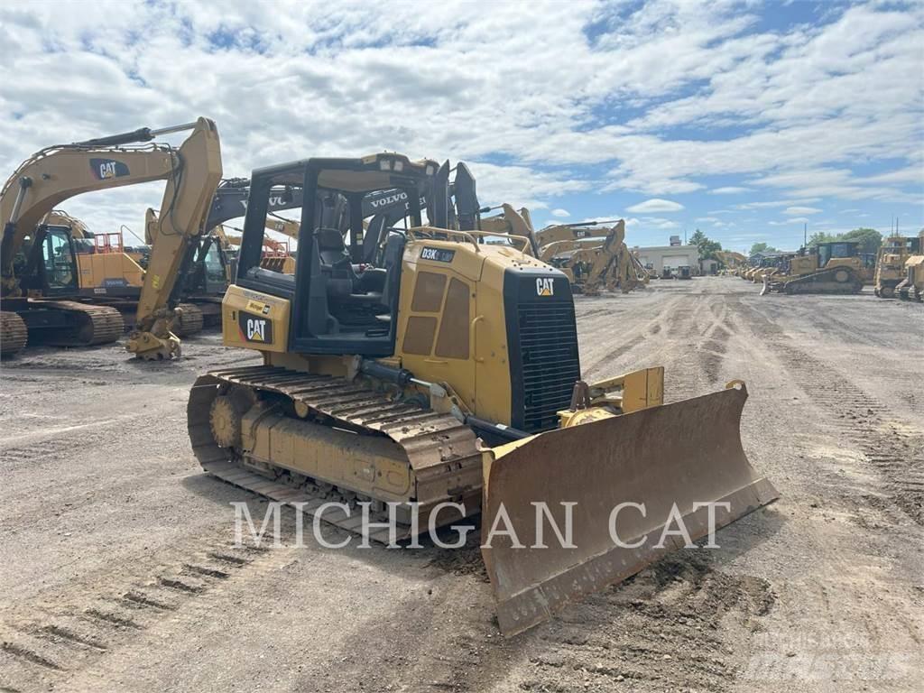 CAT D3K2L 4F Гусеничні бульдозери