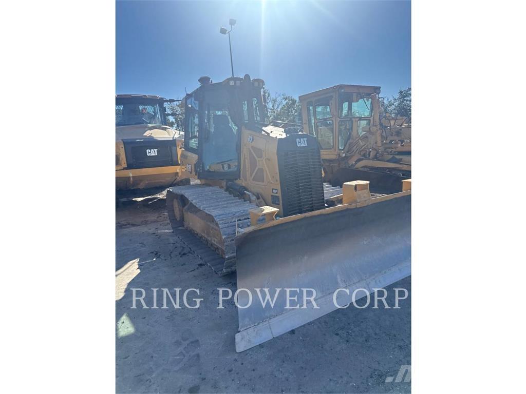CAT D3LGPEW Гусеничні бульдозери