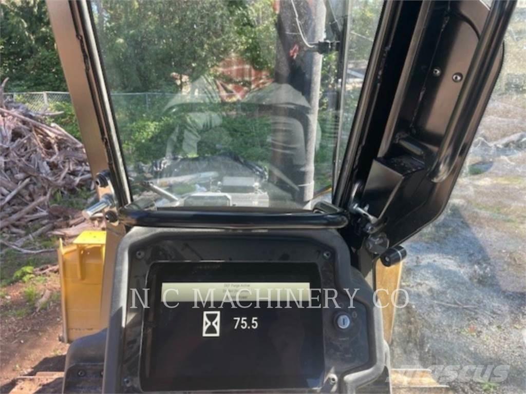 CAT D3XLCB Гусеничні бульдозери