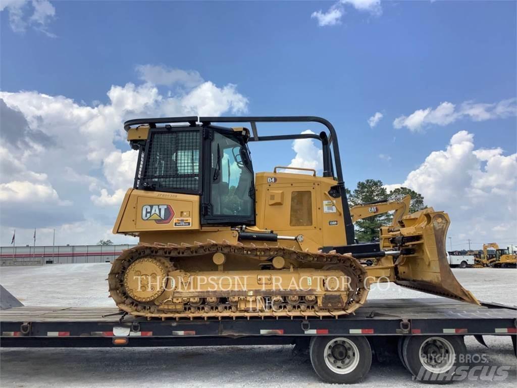 CAT D4 Гусеничні бульдозери