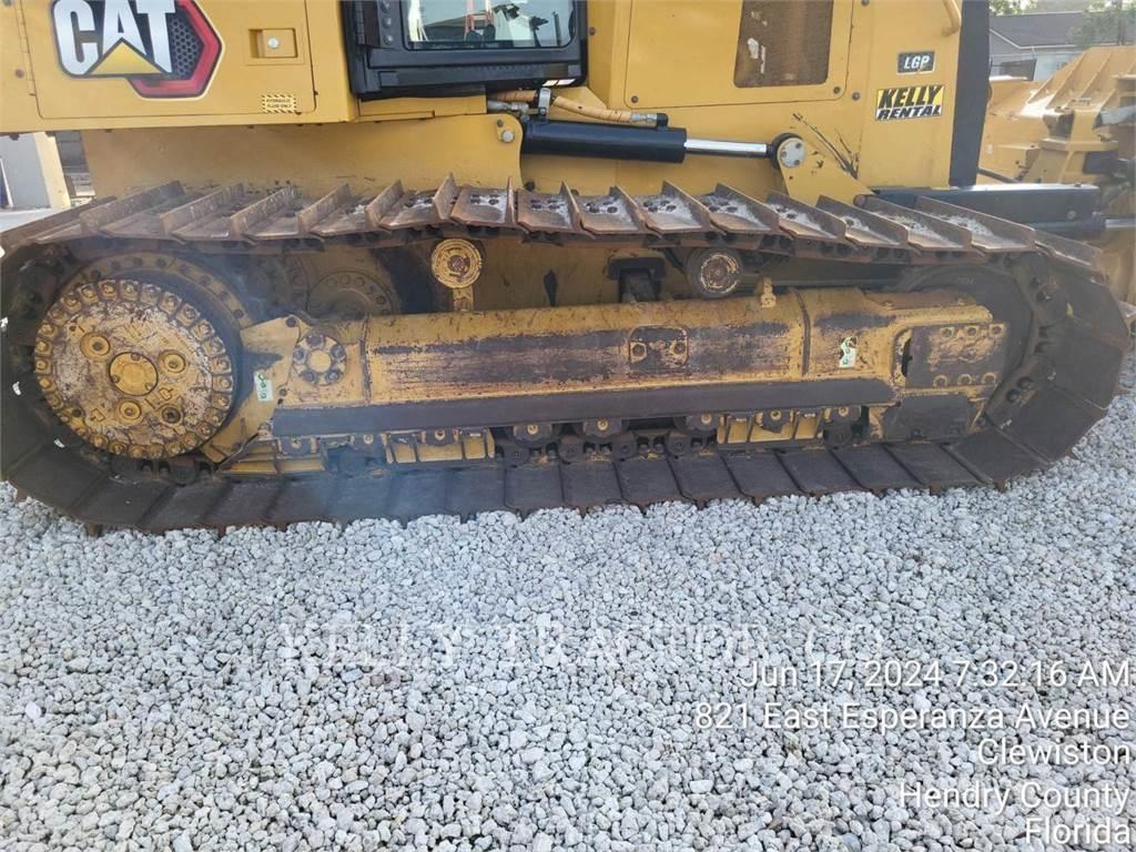 CAT D4 Гусеничні бульдозери