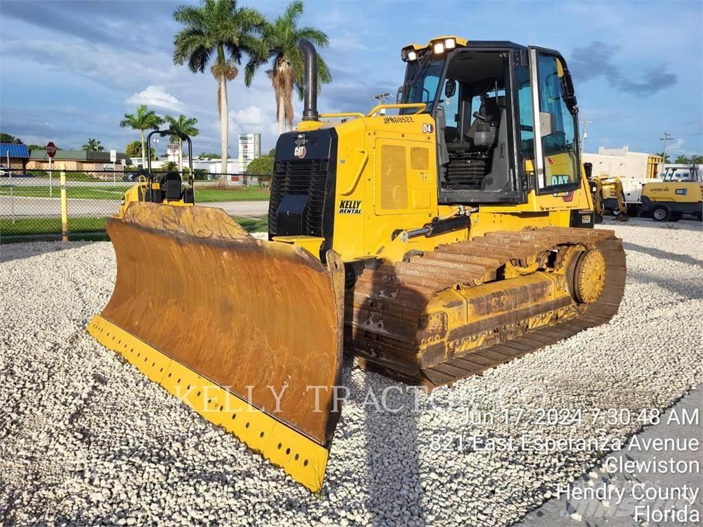 CAT D4 Гусеничні бульдозери