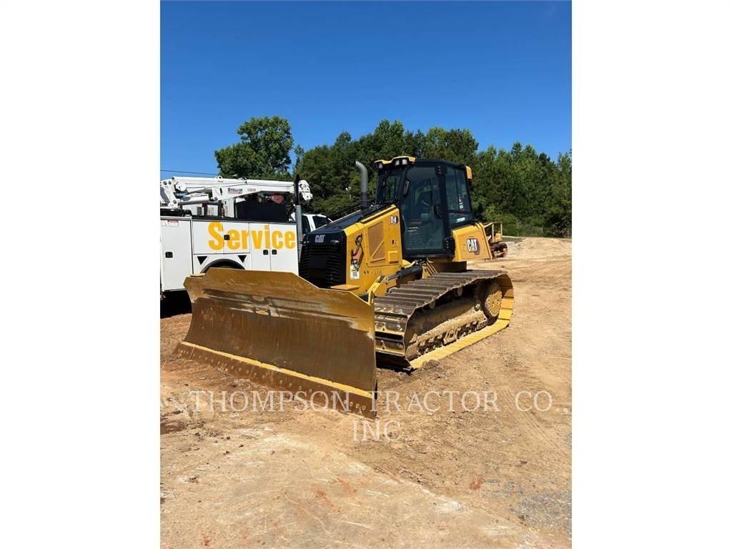 CAT D4 Гусеничні бульдозери