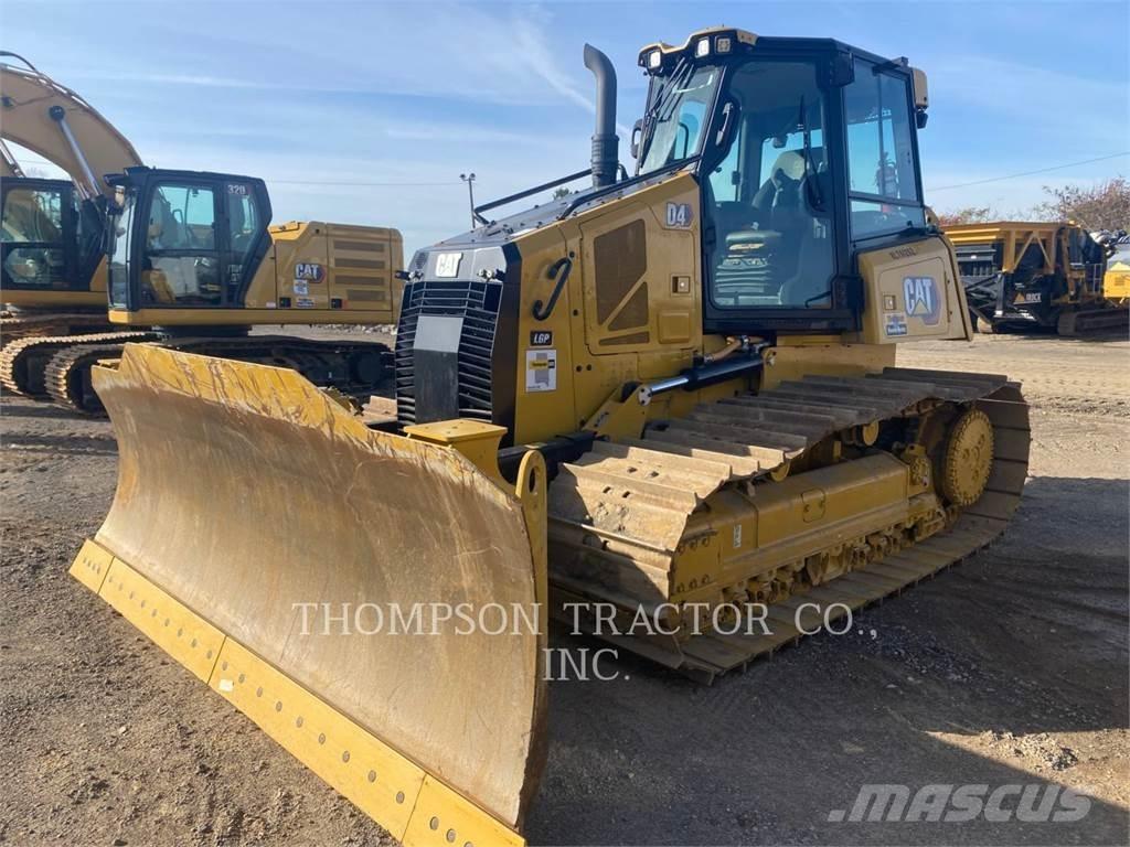 CAT D4 Гусеничні бульдозери