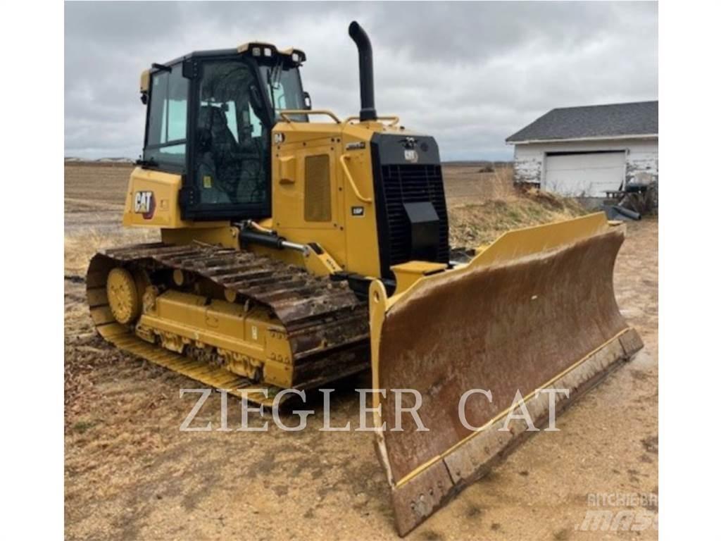 CAT D4 Гусеничні бульдозери