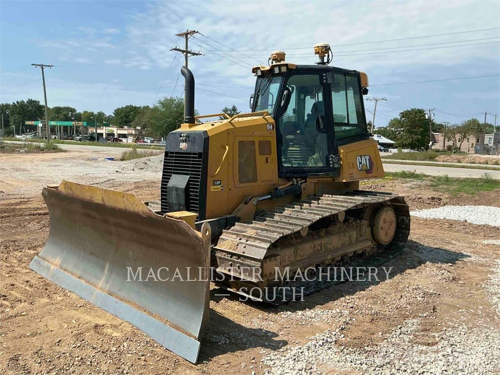CAT D4 Гусеничні бульдозери