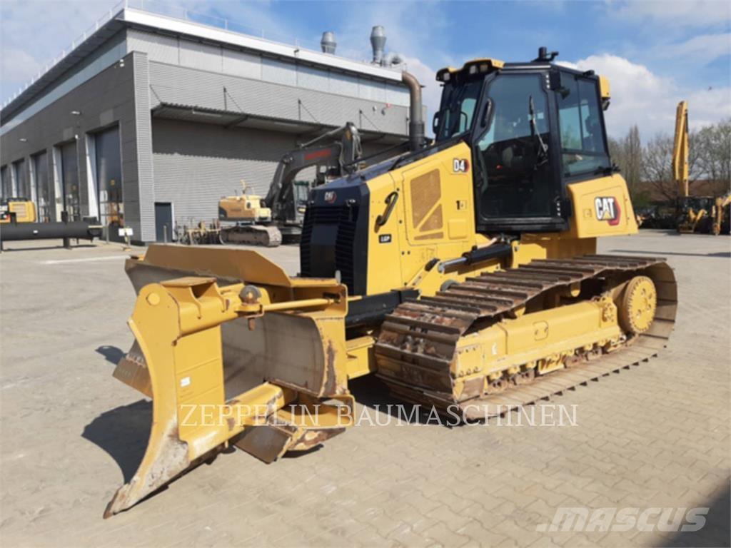 CAT D4-16A Гусеничні бульдозери