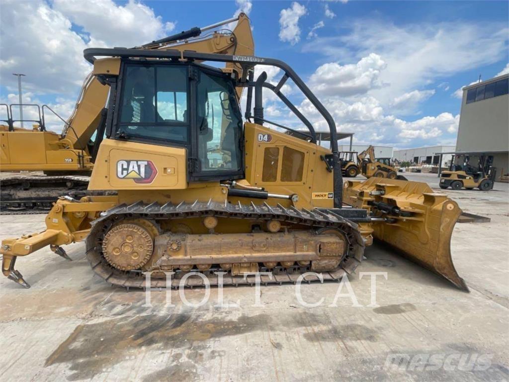 CAT D4 CAB Гусеничні бульдозери