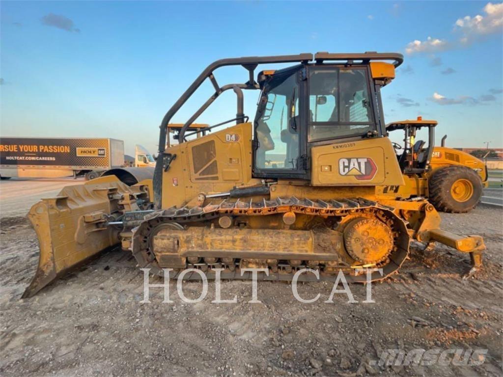 CAT D4 CAB Гусеничні бульдозери