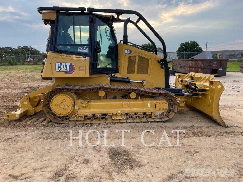 CAT D4 CAB Гусеничні бульдозери