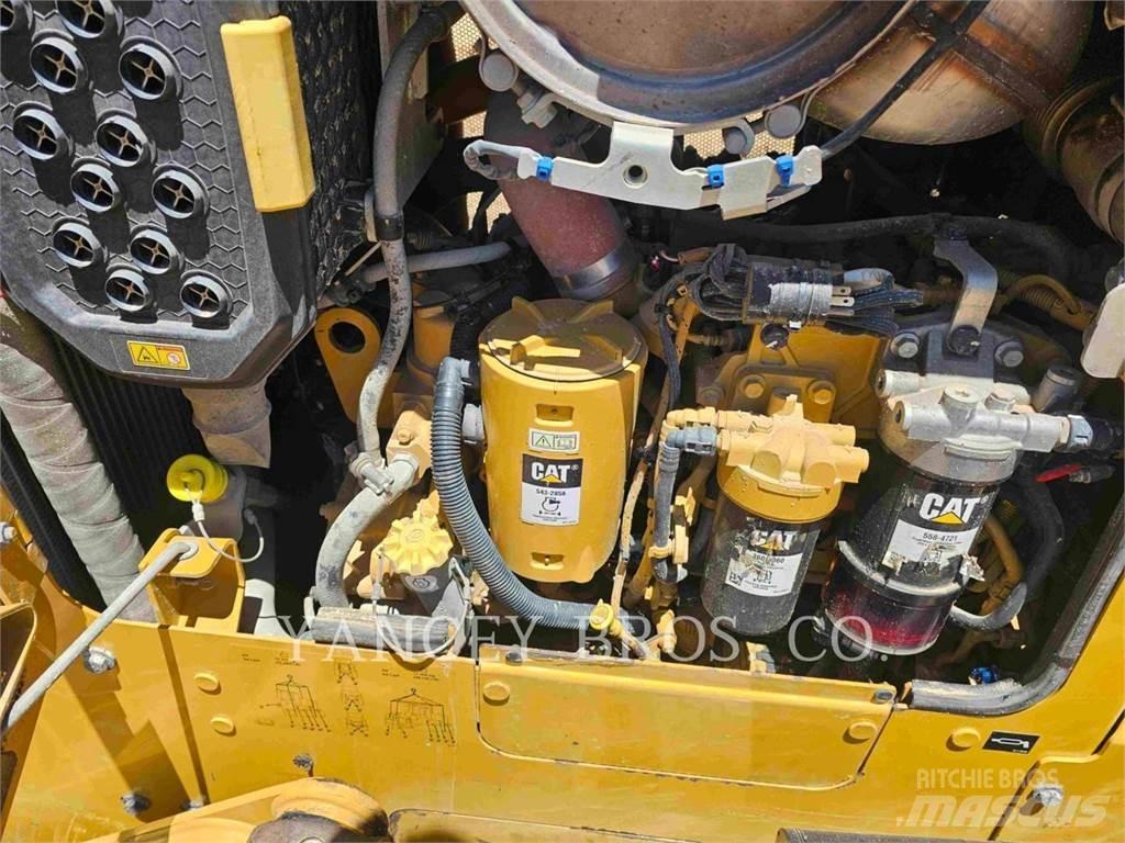 CAT D416VP Гусеничні бульдозери