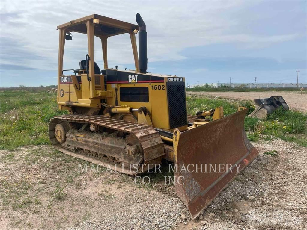 CAT D4C Гусеничні бульдозери