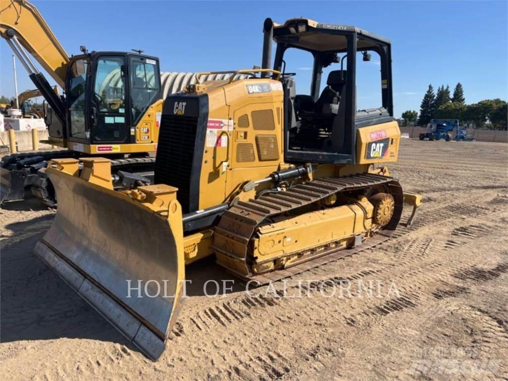 CAT D4K Гусеничні бульдозери