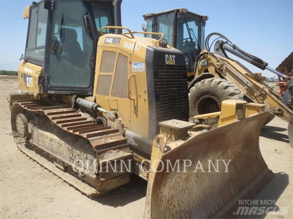 CAT D4K2 Гусеничні бульдозери
