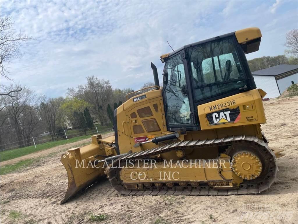CAT D4K2 XL Гусеничні бульдозери