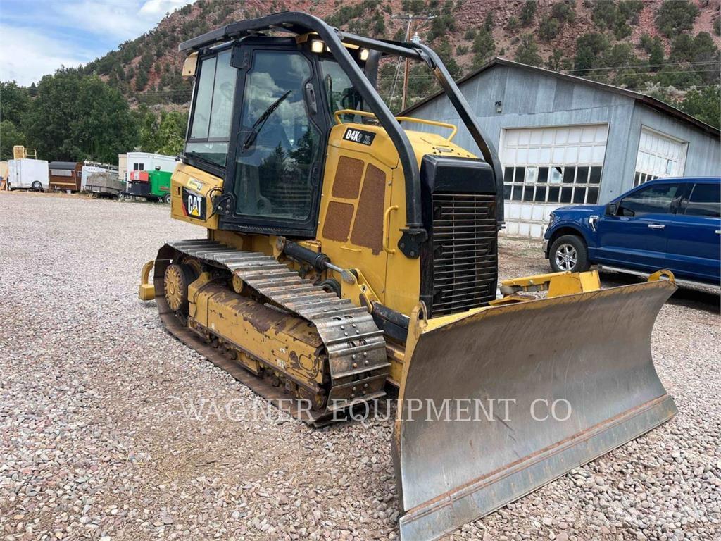CAT D4K2 XL Гусеничні бульдозери