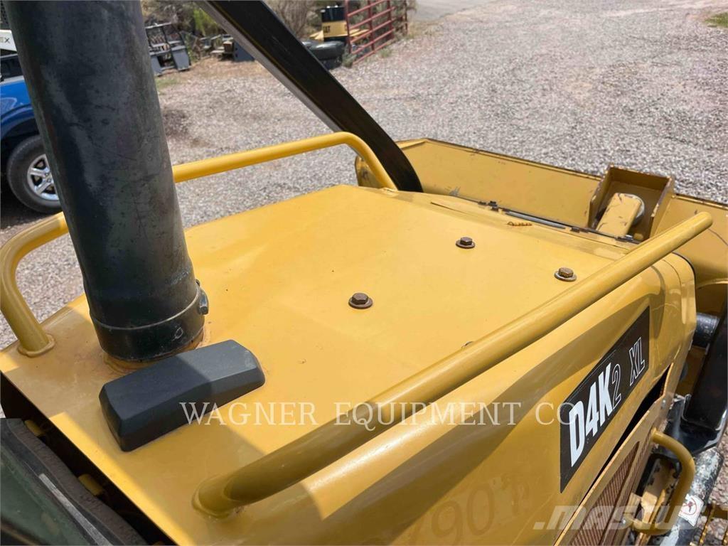 CAT D4K2 XL Гусеничні бульдозери