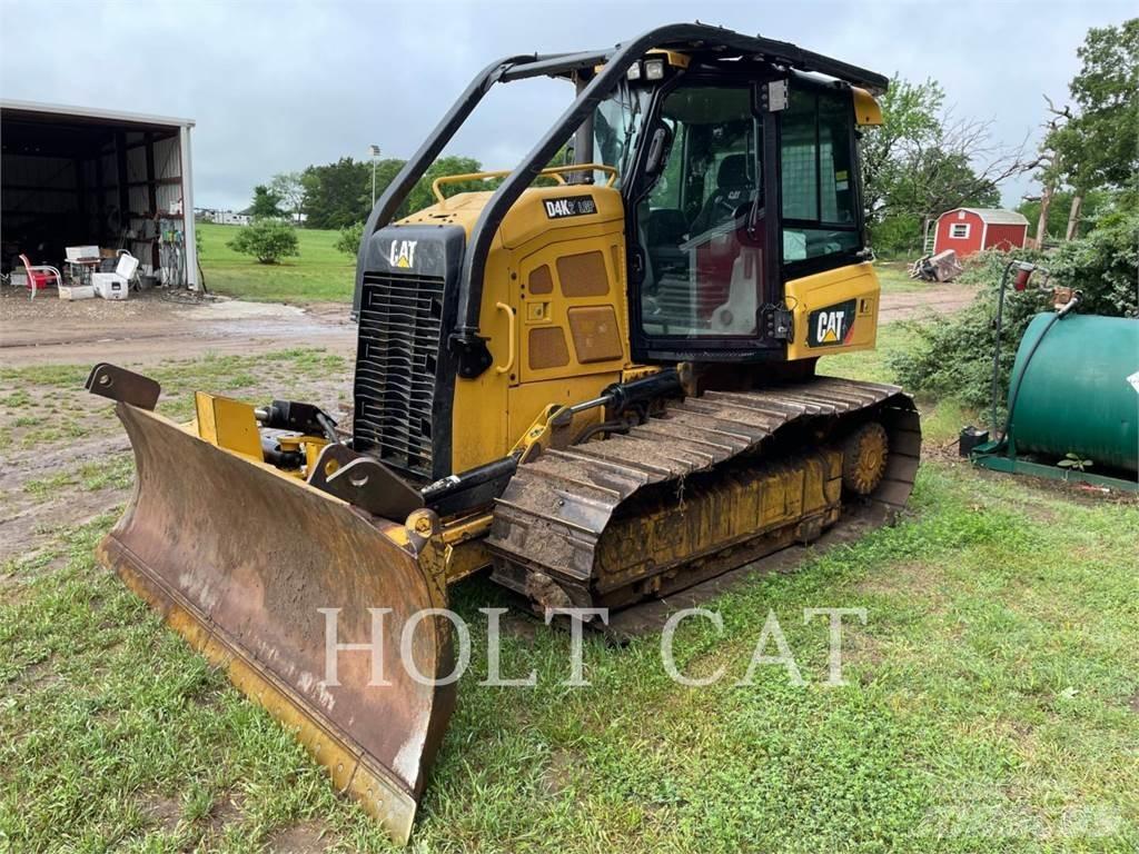 CAT D4K2LGP Гусеничні бульдозери