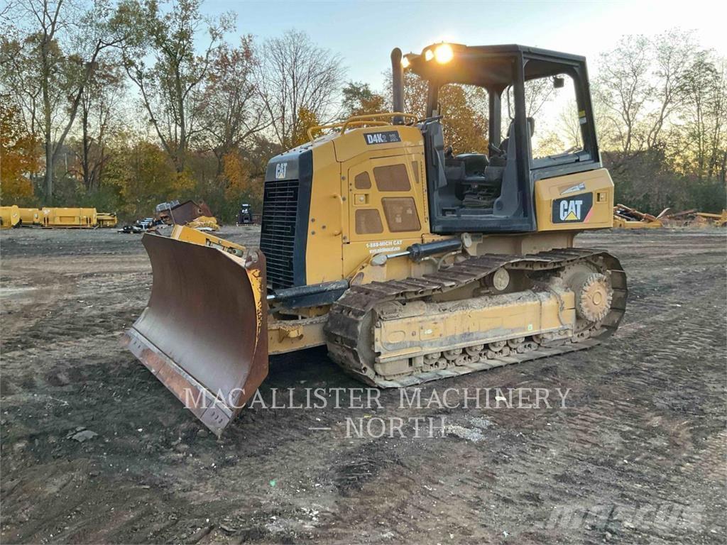 CAT D4K2X 4F Гусеничні бульдозери