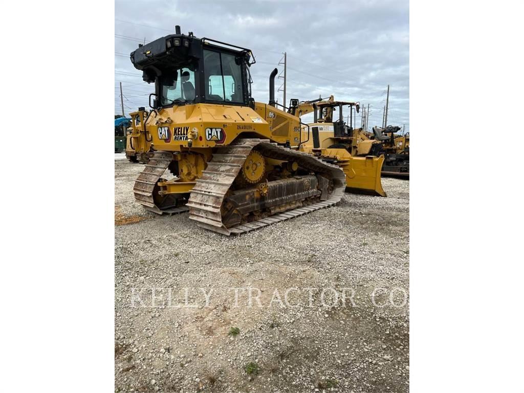 CAT D5 Гусеничні бульдозери
